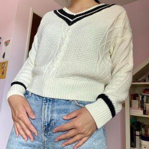 White V-neck Knitted Sweater
